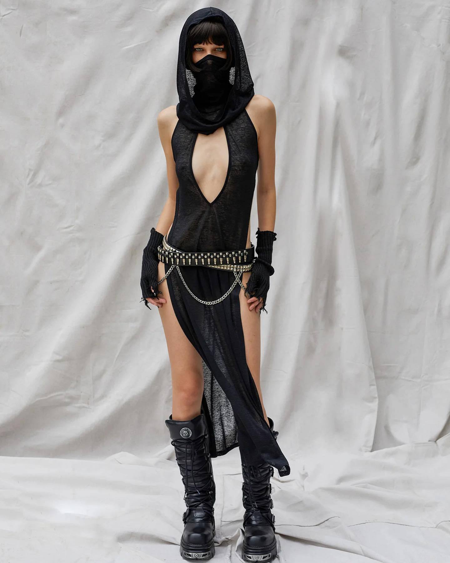 🖤 Shadow Veil Hooded Maxi Dress